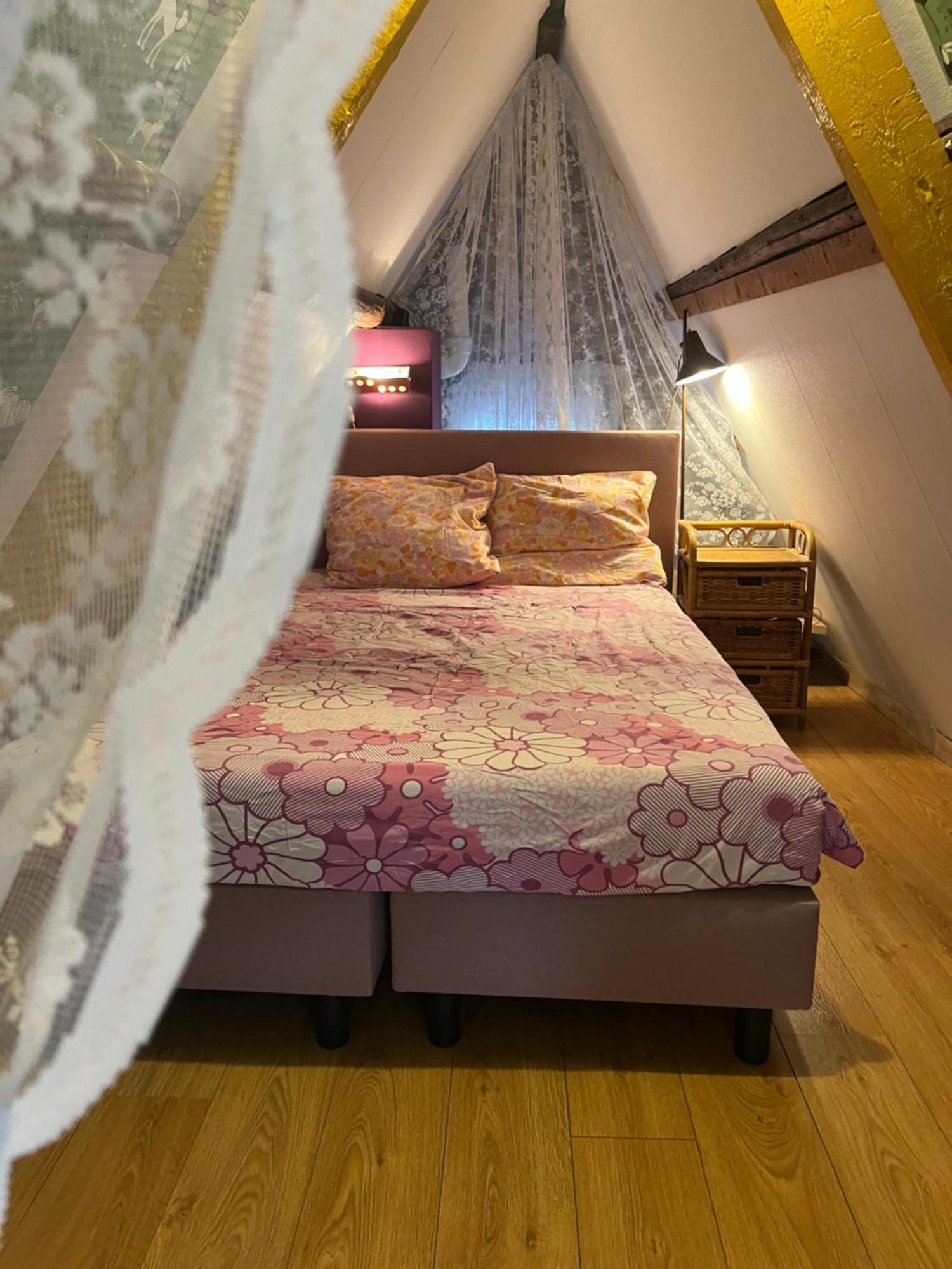 Soepp Hotel & Restaurant Алкмаар Екстериор снимка
