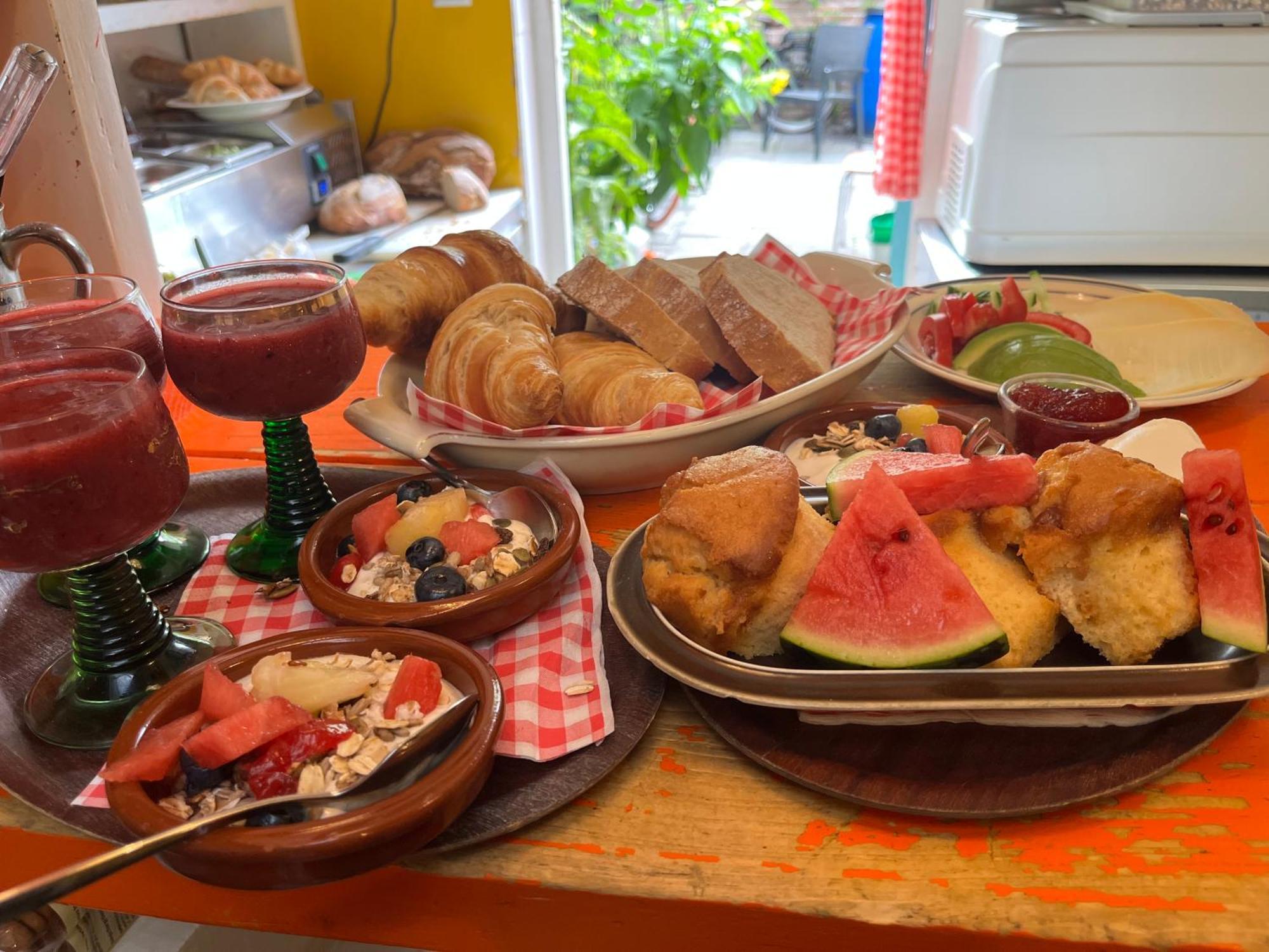Soepp Hotel & Restaurant Алкмаар Екстериор снимка